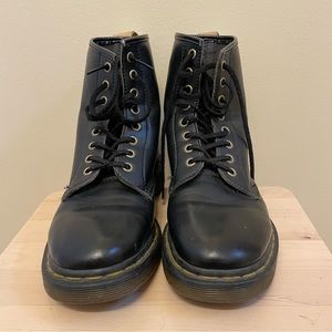 Veg doc marten’s combat boots